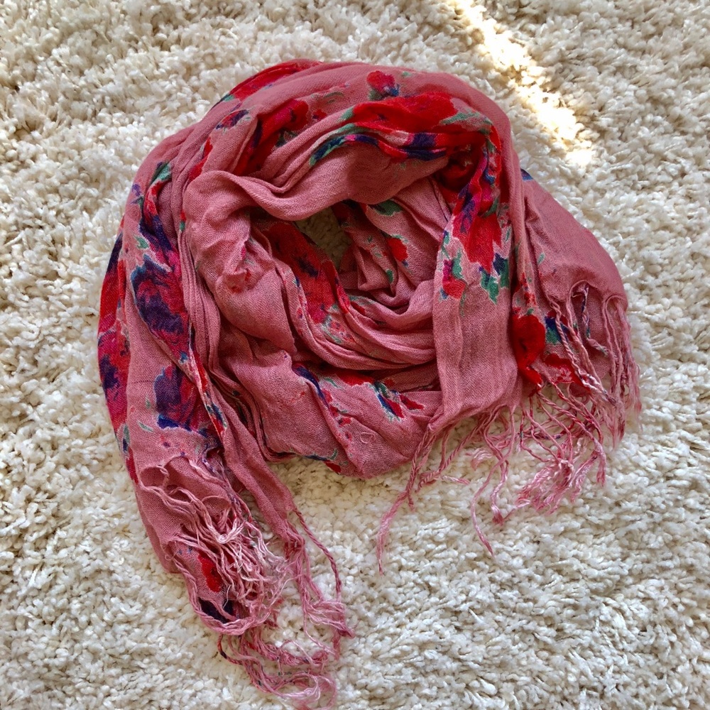 Boho scarf roses floral